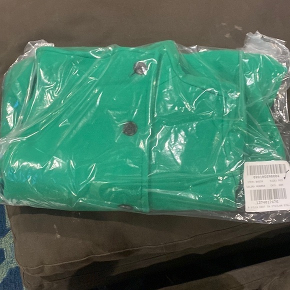 J Crew Villa coat in Italian stadium-cloth wool
Item BA538 - Picture 4 of 4